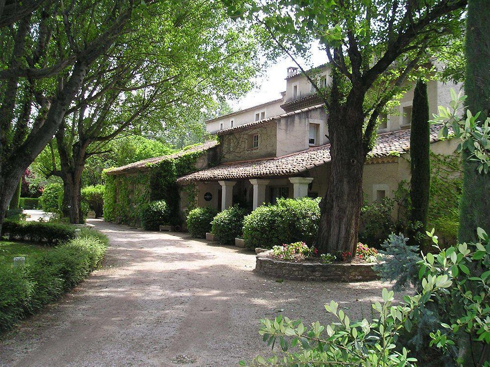 Hotel Mas De Cure Bourse LʼIsle-sur-la-Sorgue Екстериор снимка
