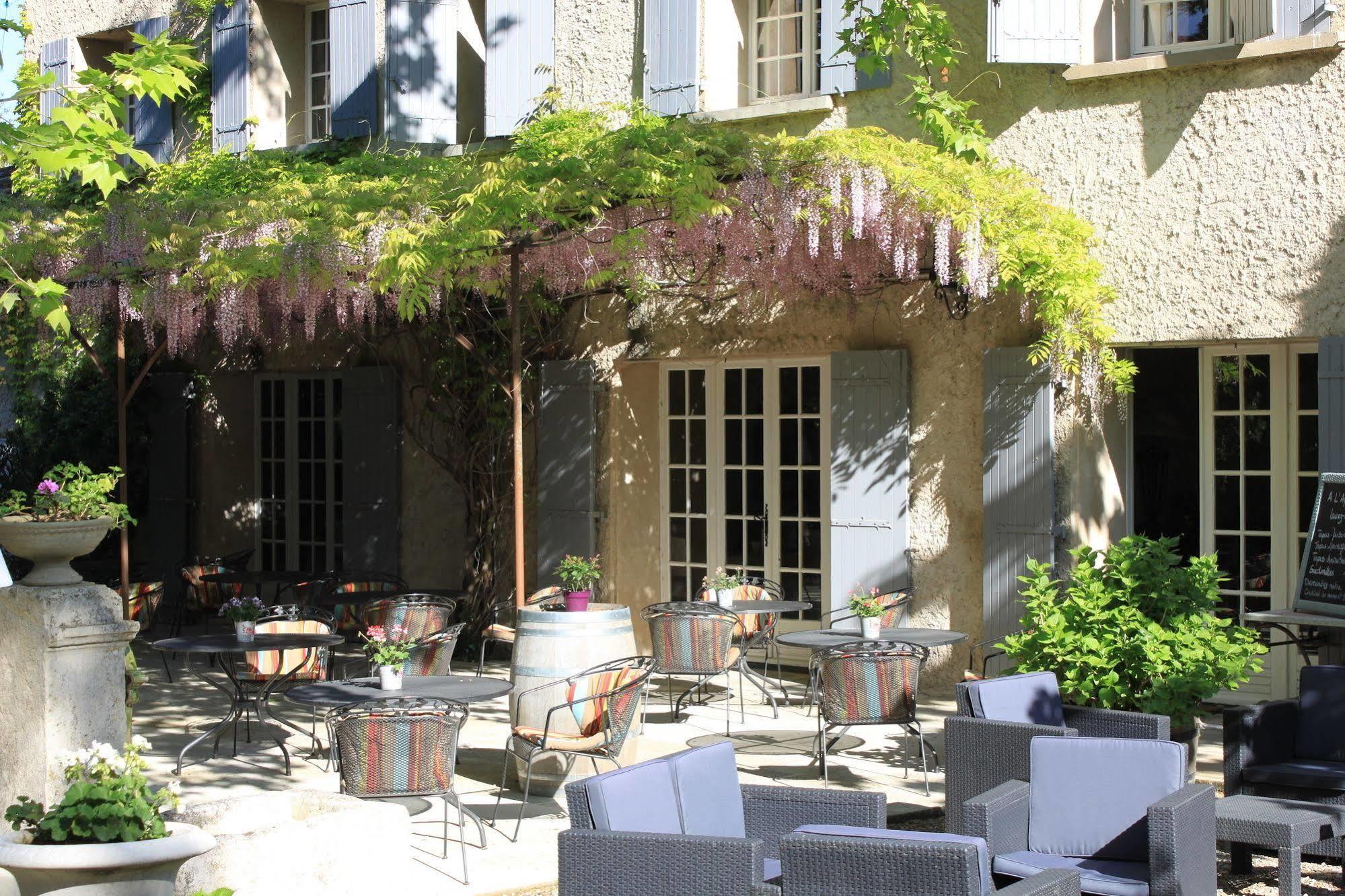 Hotel Mas De Cure Bourse LʼIsle-sur-la-Sorgue Екстериор снимка